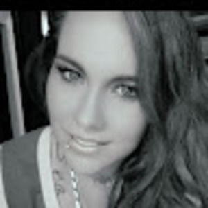 Meet your Posher, Deanna